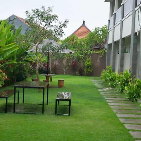 Adi Bali Homestay Uluwatu Exterior foto